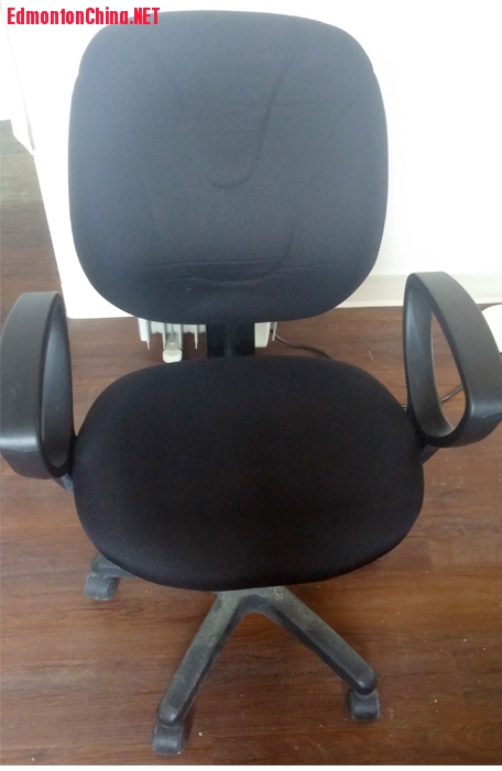 chair.jpg